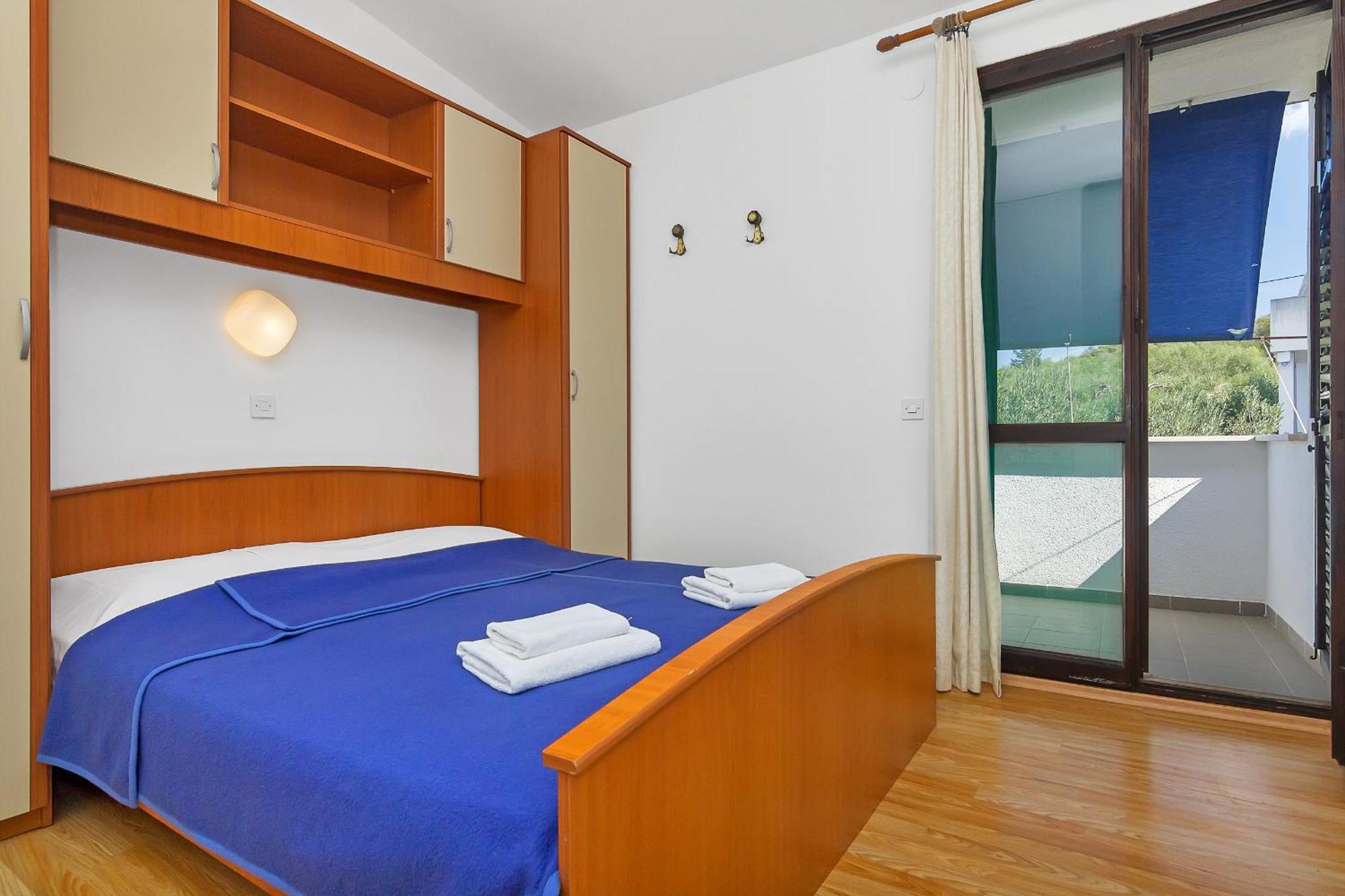 Apartmani Cico Gdinj Exterior photo